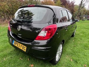 Vauxhall Corsa 1.4 Corsa SE 5dr