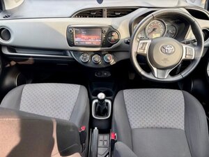 Toyota Yaris 1.0 Yaris ICON Vvt-i 5dr