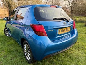 Toyota Yaris 1.0 Yaris ICON Vvt-i 5dr