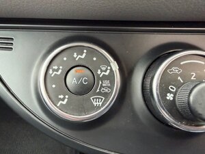 Toyota Yaris 1.0 Yaris ICON Vvt-i 5dr