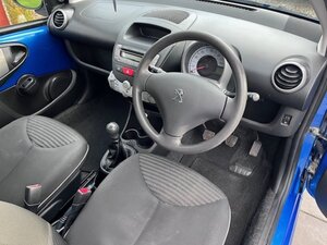 Peugeot 107 1.0 Active 5dr