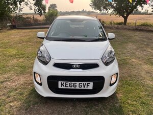 Kia Picanto 1.0 Picanto 1 Air 5dr