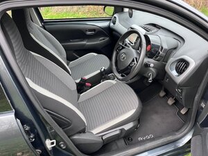 Toyota Aygo 1.0 AYGO X-play Vvt-i 5dr