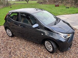 Toyota Aygo 1.0 AYGO X-play Vvt-i 5dr