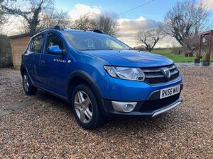 Dacia Sandero 0.9 Sandero Stepway Laureate TCE 5dr