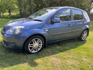 Ford Fiesta 1.4 Fiesta Ghia 5dr