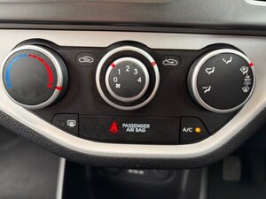 Kia Picanto 1.0 Picanto VR7 5dr