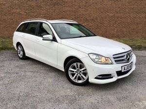 Mercedes-Benz C-Class 2.1 C220 Executive Se Cdi Blueefficiency Auto 5dr