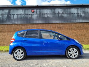 Honda Jazz 1.3 JAZZ ES+ T I-vtec 5dr