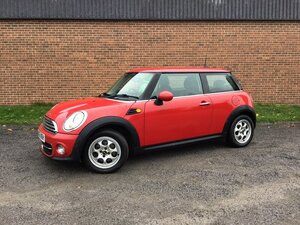 Mini Hatch 1.6 Cooper 3dr