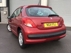 Peugeot 207 1.4 207 Envy 3dr