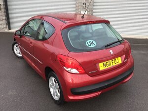 Peugeot 207 1.4 207 Envy 3dr