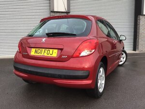 Peugeot 207 1.4 207 Envy 3dr