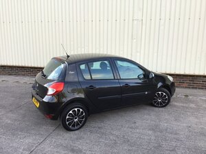 Renault Clio 1.1 CLIO BIZU 5dr
