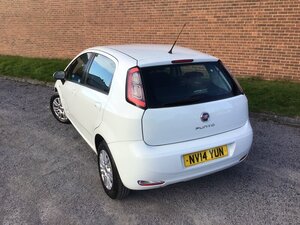 Fiat Punto 1.2 Punto EASY 5dr