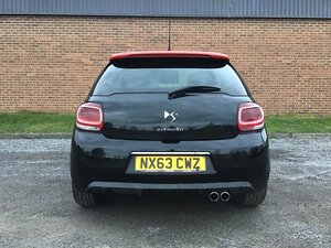 Citroen DS3 1.6 DS3 D Sport RED 3dr