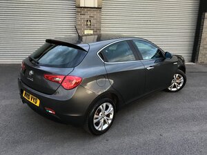 Alfa Romeo Giulietta 1.4 Giulietta Lusso TB 5dr