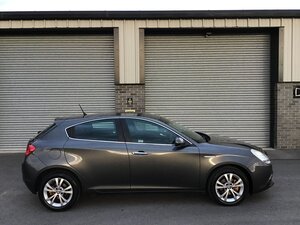 Alfa Romeo Giulietta 1.4 Giulietta Lusso TB 5dr