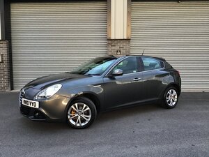 Alfa Romeo Giulietta 1.4 Giulietta Lusso TB 5dr