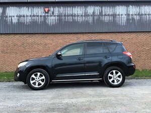Toyota RAV4 2.2 RAV4 XT-R D-4D 5dr