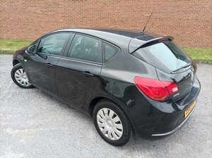 Vauxhall Astra 1.6 Exclusiv 5dr