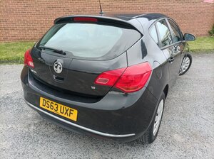 Vauxhall Astra 1.6 Exclusiv 5dr