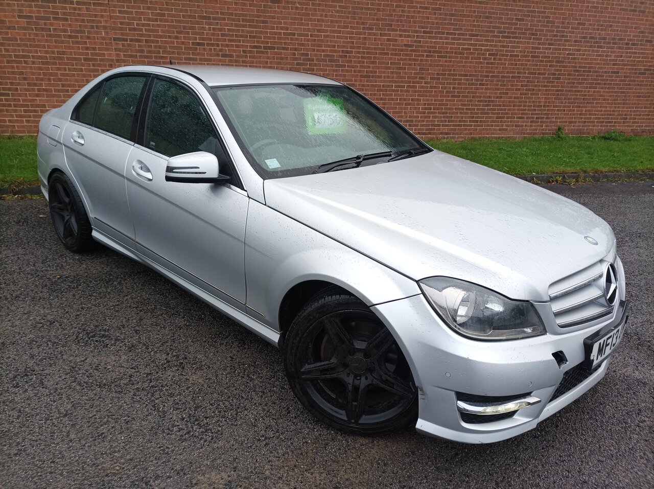 Mercedes-Benz C-Class 2.1 C220 Cdi Blueefficiency Amg Sport 4dr