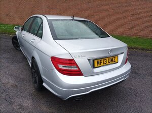 Mercedes-Benz C-Class 2.1 C220 Cdi Blueefficiency Amg Sport 4dr