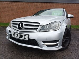 Mercedes-Benz C-Class 2.1 C220 Cdi Blueefficiency Amg Sport 4dr