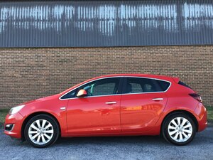 Vauxhall Astra 1.6 Astra Elite 5dr