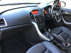 Vauxhall Astra 1.6 Astra Elite 5dr