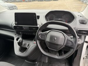Peugeot Partner 1.5 Partner Professional L1 BLUE HDI 0dr