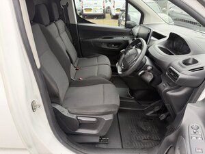 Peugeot Partner 1.5 Partner Professional L1 BLUE HDI 0dr