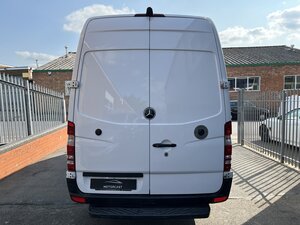 Mercedes-Benz Sprinter 2.1 Sprinter 311 Cdi dr
