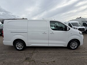 Vauxhall Vivaro 2.0 Vivaro  3100 Sportive S/S 0dr