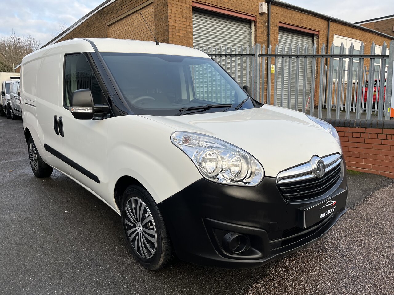 Vauxhall Combo 1.6 L2h1 2300 Cdti S/s dr