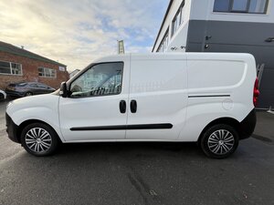 Vauxhall Combo 1.6 L2h1 2300 Cdti S/s dr