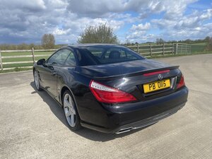 Mercedes-Benz SL 3.5 Sl350 Auto 2dr