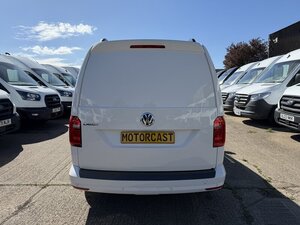 Volkswagen Caddy MaxI 2.0 Caddy MAXI C20 Highline TDI Semi-auto 0dr
