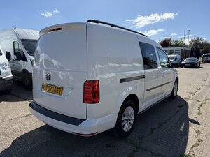 Volkswagen Caddy MaxI 2.0 Caddy MAXI C20 Highline TDI Semi-auto 0dr