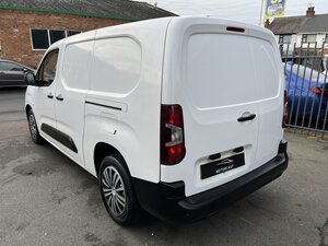 Vauxhall Combo 1.5 L2h1 2300 Edition S/s dr