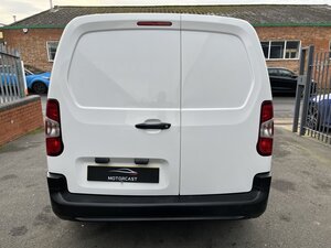 Vauxhall Combo 1.5 L2h1 2300 Edition S/s dr