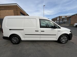 Volkswagen Caddy MaxI 2.0  dr