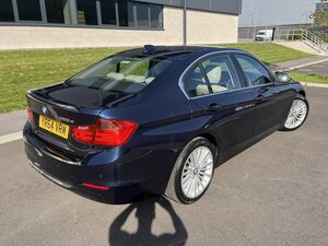 BMW 3 Series 2.0 320d Luxury 4dr