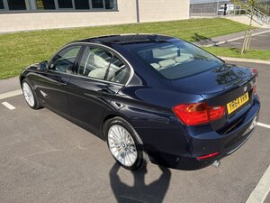 BMW 3 Series 2.0 320d Luxury 4dr