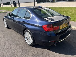 BMW 3 Series 2.0 320d Luxury 4dr