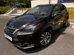 Lexus NX 2.5 300h Luxury 5dr