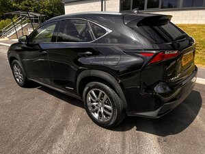 Lexus NX 2.5 300h Luxury 5dr