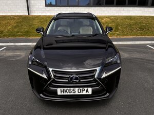 Lexus NX 2.5 300h Luxury 5dr