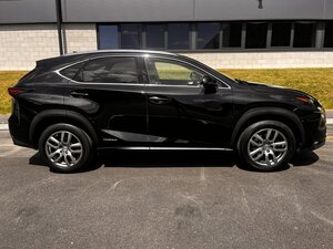 Lexus NX 2.5 300h Luxury 5dr